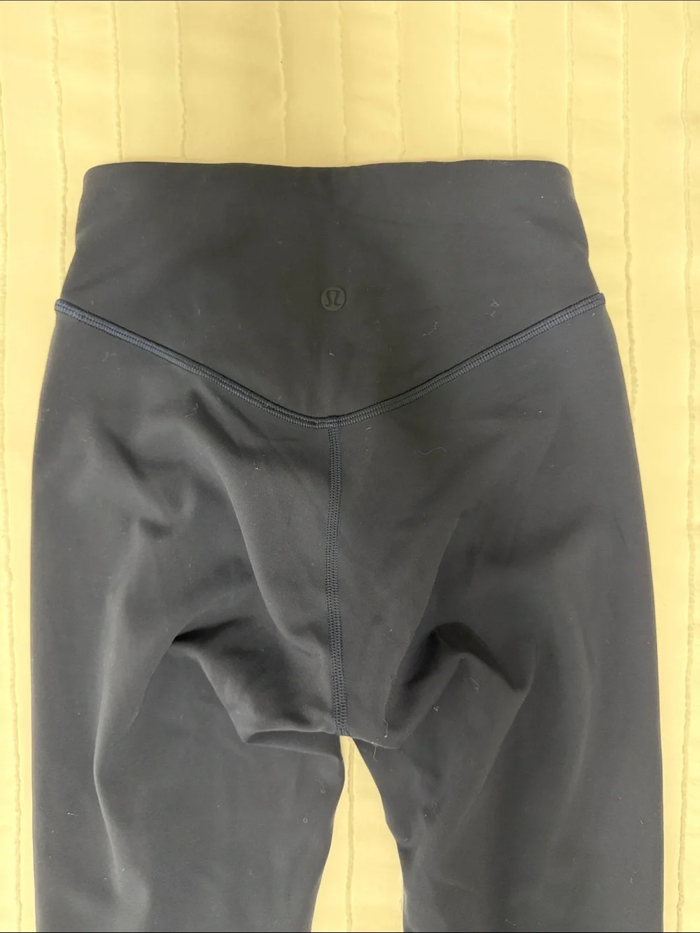 Lululemon Navy Blue Leggings size 2 25” inseam